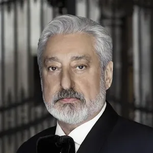عکس هنرمند